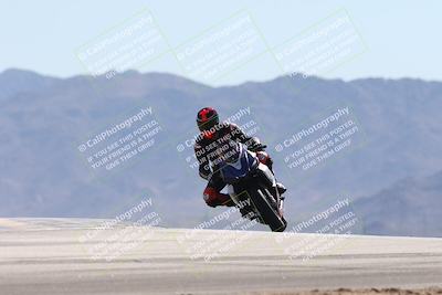 media/Oct-13-2025-Moto Forza (Mon) [[a66d839500]]/3-B Group/Session 4 (Turn 9)/